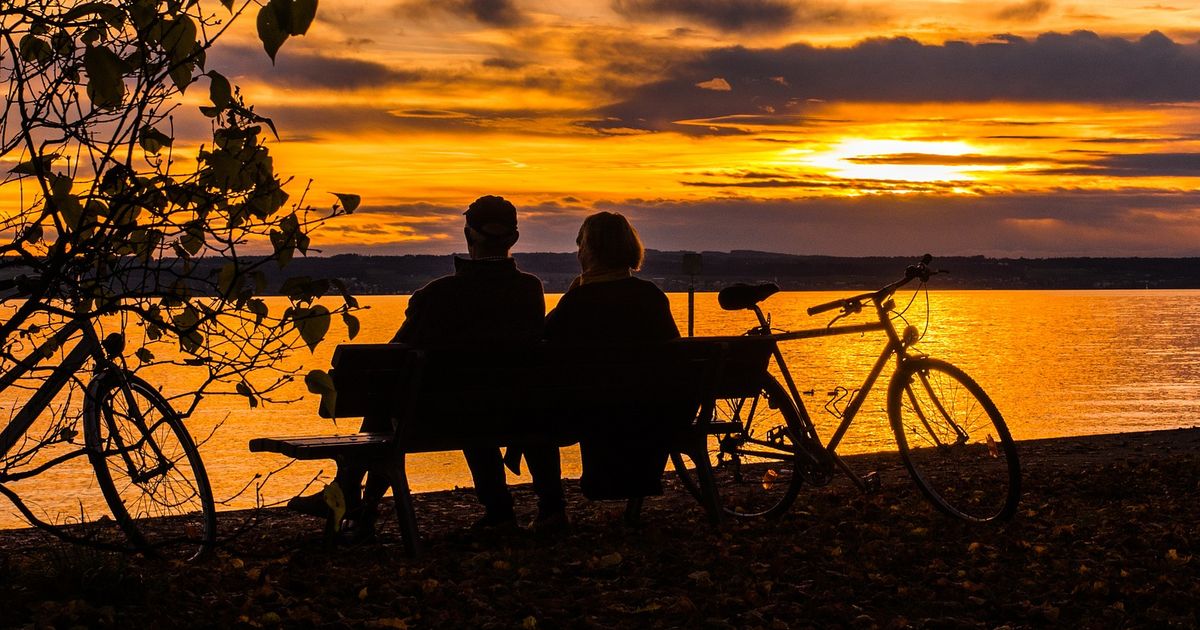 dating regeln 2 date When you go on a date with someone, does it mean back to their first date each other and continue dating until you both decide not to date other people. dating regeln 2 date When you go on a date with someone, does it mean back to their first date each other and continue dating until you both decide not to date other people.